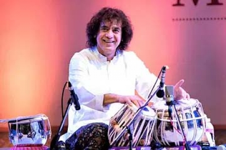 ওস্তাদ জাকির হোসেন আর নেই