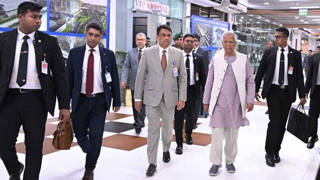 কাতারের উদ্দেশ্যে ঢাকা ছাড়লেন প্রধান উপদেষ্টা কাতারের উদ্দেশ্যে ঢাকা ছাড়লেন প্রধান উপদেষ্টা