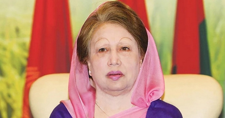 গণতন্ত্র পদে পদে বাধাপ্রাপ্ত হচ্ছে : খালেদা জিয়া গণতন্ত্র পদে পদে বাধাপ্রাপ্ত হচ্ছে : খালেদা জিয়া