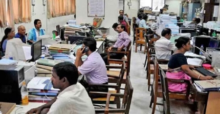 জুলাইয়ের প্রথম সপ্তাহে টানা তিন দিন ছুটি পাবে সরকারি চাকরিজীবীরা